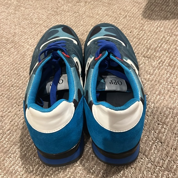 Oops France - Picture 5 of 5